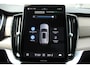 Volvo XC90 T8 Plug-in hybrid AWD Ultra Dark | Panoramadak | Luchtvering | Premium audio by  Bowers & Wilkins | Verwarmbare en ventileerbare voorstoelen | Verwarmbaar stuurwiel | Verwarmbare achterbank | Rondom zichtcamera | 21 inch Lichtmetalen velgen