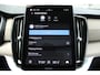 Volvo XC90 T8 Plug-in hybrid AWD Ultra Dark | Panoramadak | Luchtvering | Premium audio by  Bowers & Wilkins | Verwarmbare en ventileerbare voorstoelen | Verwarmbaar stuurwiel | Verwarmbare achterbank | Rondom zichtcamera | 21 inch Lichtmetalen velgen