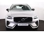Volvo XC60 T6 Recharge AWD Plus Dark - Panorama/schuifdak - IntelliSafe Assist & Surround - 360º Camera - Verwarmde voorstoelen, stuur & achterbank - Parkeersensoren voor & achter - Elektr. bedienb. voorstoelen met geheugen - Draadloze tel. lader - Inklapbare trekhaak - 19' LMV
