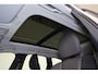 Volvo XC60 T6 Recharge AWD Plus Dark - Panorama/schuifdak - IntelliSafe Assist & Surround - 360º Camera - Verwarmde voorstoelen, stuur & achterbank - Parkeersensoren voor & achter - Elektr. bedienb. voorstoelen met geheugen - Draadloze tel. lader - Inklapbare trekhaak - 19' LMV