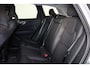 Volvo XC60 T6 Recharge AWD Plus Dark - Panorama/schuifdak - IntelliSafe Assist & Surround - 360º Camera - Verwarmde voorstoelen, stuur & achterbank - Parkeersensoren voor & achter - Elektr. bedienb. voorstoelen met geheugen - Draadloze tel. lader - Inklapbare trekhaak - 19' LMV