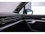 Volkswagen Touareg R 3.0 TSI eHybrid 462pk Tiptronic Trekhaak, Panoramadak, Luchtvering, Lederen bekleding, Head up display, DYN Audio, Adaptive cruise control, Achteruitrijcamera
