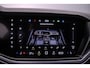 Volkswagen Touareg R 3.0 TSI eHybrid 462pk Tiptronic Trekhaak, Panoramadak, Luchtvering, Lederen bekleding, Head up display, DYN Audio, Adaptive cruise control, Achteruitrijcamera