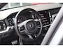 Volvo V60 2.0 B3 R-Design | Origineel NL | Panoramadak | ACC | Harman/Kardon | Camera | Trekhaak |