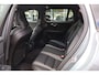 Volvo V60 2.0 B3 R-Design | Origineel NL | Panoramadak | ACC | Harman/Kardon | Camera | Trekhaak |