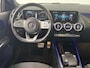 Mercedes-Benz GLA 200 Business Solution AMG | Trekhaak | Panoramadak | Achteruitrijcamera | Stoelverwarming |