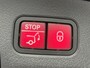 Mercedes-Benz GLA 200 Business Solution AMG | Trekhaak | Panoramadak | Achteruitrijcamera | Stoelverwarming |