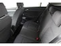 Volkswagen Golf 1.0 eTSI DSG Life Navigatie | Parkeersensoren | Lichtmetalen velgen