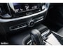 Volvo V60 2.0 T6 Recharge AWD R-Design Long Range | Panorama dak | Zwenkbare trekhaak | Adaptieve cruise | Harman Kardon |