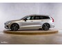 Volvo V60 2.0 T6 Recharge AWD R-Design Long Range | Panorama dak | Zwenkbare trekhaak | Adaptieve cruise | Harman Kardon |