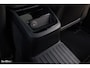 Volvo V60 2.0 T6 Recharge AWD R-Design Long Range | Panorama dak | Zwenkbare trekhaak | Adaptieve cruise | Harman Kardon |