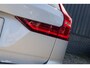 Volvo V60 2.0 T6 Recharge AWD R-Design Long Range | Panorama dak | Zwenkbare trekhaak | Adaptieve cruise | Harman Kardon |