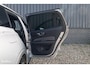 Volvo V60 2.0 T6 Recharge AWD R-Design Long Range | Panorama dak | Zwenkbare trekhaak | Adaptieve cruise | Harman Kardon |