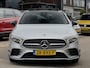Mercedes-Benz A-klasse 200 AUT7 AMG SOLUTION PANODAK LEDER NAVI CAMERA DIGI-DASH LED LMV PDC
