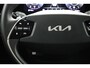 Kia Niro Hybrid 1.6 GDi DynamicLine - Navigatie - Achteruitrijcamera - Apple & Android Carplay - Climate Control - Virena zekerheidspakket € 895,-