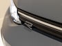 Volkswagen Golf 1.5 eTSI R-Line / 150pk / Panorama dak / Harman Kardon / Stoel en stuurverwarming /