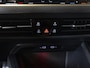 Volkswagen Golf 1.5 eTSI R-Line / 150pk / Panorama dak / Harman Kardon / Stoel en stuurverwarming /