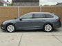 Skoda Octavia Combi 1.0 e-TSI Business Edition Plus Automaat | Panoramadak | Half leer/alcantara | Stoelverwarming voor en achter | Stuurwielverwarming | Getint glas | Achteruitrijcamera | Elektrisch bedienbare achterklep | Parkeersensoren voor en achter