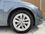 Skoda Octavia Combi 1.0 e-TSI Business Edition Plus Automaat | Panoramadak | Half leer/alcantara | Stoelverwarming voor en achter | Stuurwielverwarming | Getint glas | Achteruitrijcamera | Elektrisch bedienbare achterklep | Parkeersensoren voor en achter