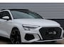 Audi A3 Sportback 35 TFSI S-Line | Panoramadak | Sfeerverlichting | Black optik | Apple carplay | Stoelverwarming | Draadloos la