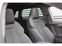 Audi A3 Sportback 35 TFSI S-Line | Panoramadak | Sfeerverlichting | Black optik | Apple carplay | Stoelverwarming | Draadloos la