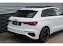 Audi A3 Sportback 35 TFSI S-Line | Panoramadak | Sfeerverlichting | Black optik | Apple carplay | Stoelverwarming | Draadloos la