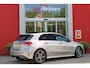 Mercedes-Benz A-klasse 220 190PK AUTOMAAT BUSINESS SOLUTION AMG | PANORAMA SCHUIF/KANTEL DAK | SFEER VERLICHTING VOOR + ACHTER | STOEL VERWARMING OP BEIDE VOORSTOELEN | MULTIBEAM LED KOPLAMPEN | ACHTERUITRIJ CAMERA | APPLE CARPLAY/ANDROID AUTO | NAVIGATIE | CRUISE CONTROL | NIGHT PAKKET | VERKEERSLICHTEN WEERGAVE | 17" LICHTMETALEN VELGEN AMG | HEMELBEKLEDING ZWART | MBUX MULTIMEDIA SYSTEEM | SPORTSTOELEN | PARKEERSENSOREN VOOR + ACHTER | DRAADLOZE TELEFOONLADER |