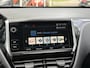 Peugeot 2008 1.2 PureTech Signature Vol Automaat!!! | Airco | PDC Achter | Navi | Bluetooth | Privacy Glas | Cruise | Apple Carplay/Android Auto | RIJKLAARPRIJS INCL 12 MAANDEN GARANTIE EN BEURT