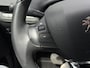 Peugeot 2008 1.2 PureTech Signature Vol Automaat!!! | Airco | PDC Achter | Navi | Bluetooth | Privacy Glas | Cruise | Apple Carplay/Android Auto | RIJKLAARPRIJS INCL 12 MAANDEN GARANTIE EN BEURT