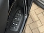 Peugeot 2008 1.2 PureTech Signature Vol Automaat!!! | Airco | PDC Achter | Navi | Bluetooth | Privacy Glas | Cruise | Apple Carplay/Android Auto | RIJKLAARPRIJS INCL 12 MAANDEN GARANTIE EN BEURT