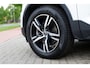Volvo XC40 2.0 T4 AWD R-disign / INCL. 12 mnd BOVAG / Schuif-kantel dak