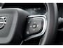 Volvo XC40 2.0 T4 AWD R-disign / INCL. 12 mnd BOVAG / Schuif-kantel dak