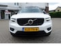Volvo XC40 2.0 T4 AWD R-disign / INCL. 12 mnd BOVAG / Schuif-kantel dak