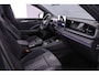 Volkswagen Tayron R-Line Edition 1.5 TSI eHybrid 272pk DSG Automaat Trekhaak, Panoramadak Harman Kardon audio, Adaptive cruise control, Navigatie, Black style