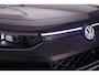 Volkswagen Tayron R-Line Edition 1.5 TSI eHybrid 272pk DSG Automaat Trekhaak, Panoramadak Harman Kardon audio, Adaptive cruise control, Navigatie, Black style