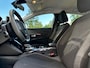 Peugeot e-208 EV 50kWh 136pk Active | NAV | PDC | Privacy Gl. | DAB | Volledig Onderh. |