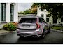 Volvo XC90 2.0 T8 Plug-in hybrid AWD Ultra Dark Executive Black Edition Executive | Trekhaak | Heico bodykit | Luchtvering | Bowers & Wilkins Premium Audio | Adaptieve Cruise Control | Elektr. schuif-\-kanteldak | 360 Camera | Extra getint glas | Gelamineerde ramen | Geventileerde voorstoelen | Stoelverwarming | Stoelmassage | Verwarmd stuurwiel | Google Services | Head-up display | Alcantara hemelbekleding | 22" Lichtmetalen velgen |