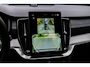 Volvo XC90 2.0 T8 Plug-in hybrid AWD Ultra Dark Executive Black Edition Executive | Trekhaak | Heico bodykit | Luchtvering | Bowers & Wilkins Premium Audio | Adaptieve Cruise Control | Elektr. schuif-\-kanteldak | 360 Camera | Extra getint glas | Gelamineerde ramen | Geventileerde voorstoelen | Stoelverwarming | Stoelmassage | Verwarmd stuurwiel | Google Services | Head-up display | Alcantara hemelbekleding | 22" Lichtmetalen velgen |