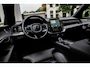 Volvo XC90 2.0 T8 Plug-in hybrid AWD Ultra Dark Executive Black Edition Executive | Trekhaak | Heico bodykit | Luchtvering | Bowers & Wilkins Premium Audio | Adaptieve Cruise Control | Elektr. schuif-\-kanteldak | 360 Camera | Extra getint glas | Gelamineerde ramen | Geventileerde voorstoelen | Stoelverwarming | Stoelmassage | Verwarmd stuurwiel | Google Services | Head-up display | Alcantara hemelbekleding | 22" Lichtmetalen velgen |
