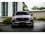 Volvo XC90 2.0 T8 Plug-in hybrid AWD Ultra Dark Executive Black Edition Executive | Trekhaak | Heico bodykit | Luchtvering | Bowers & Wilkins Premium Audio | Adaptieve Cruise Control | Elektr. schuif-\-kanteldak | 360 Camera | Extra getint glas | Gelamineerde ramen | Geventileerde voorstoelen | Stoelverwarming | Stoelmassage | Verwarmd stuurwiel | Google Services | Head-up display | Alcantara hemelbekleding | 22" Lichtmetalen velgen |