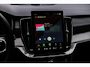 Volvo XC90 2.0 T8 Plug-in hybrid AWD Ultra Dark Executive Black Edition Executive | Trekhaak | Heico bodykit | Luchtvering | Bowers & Wilkins Premium Audio | Adaptieve Cruise Control | Elektr. schuif-\-kanteldak | 360 Camera | Extra getint glas | Gelamineerde ramen | Geventileerde voorstoelen | Stoelverwarming | Stoelmassage | Verwarmd stuurwiel | Google Services | Head-up display | Alcantara hemelbekleding | 22" Lichtmetalen velgen |