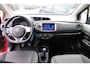 Toyota Yaris 1.0 VVT-i Now | Carplay | Airco | 4 nieuwe All Seasons banden | Financ. v.a. € 152,- p/m