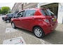 Toyota Yaris 1.0 VVT-i Now | Carplay | Airco | 4 nieuwe All Seasons banden | Financ. v.a. € 152,- p/m