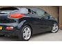 Kia ProCeed 1.6 GDI 135pk 3Drs Business Pack Navi A-Camera 17inch LM Clima *NL auto* Keurig exemplaar!