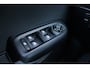 Alfa Romeo Tonale 1.5T Hybrid 160PK VELOCE | PREMIUM PACK: LEDEREN BEKLEDING/GEVENTILEERDE VOORSTOELEN/4-VOUDIG ELEKTRISCH VERSTELBARE LENDESTEUN VOORSTOELEN/ELEKTRISCH BEDIENBARE /HOOGGLANS ZWARTE RAAMOMLIJSTING/AMBIENT LIGHTING | TECHNOLOGY PACK: PARKEERWAARSCHUWING VOOR EN ACHTER/360° CAMERA/AUTOMATISCH INPARKEREN/ AUTONOMOUS DRIVING LEVEL 2: ADAPTIVE CRUISE CONTROL/LANE CENTERING ASSIST/TRAFFIC JAM ASSIST DODEHOEK DETECTIE AUTOMATISCH DIMMENDE BUITENSPIEGELS ELEKTRISCH BEDIENBARE ACHTERKLEP | WINTERPACK: STOELVERWARMING VOOR/STUURVERWARMING/VERWARMBARE RUITENSPROEIERS | 19" LICHTMETALEN VELGEN | DRAADLOZE TELEFOONLADER | NAVIGATIE | DRAADLOZE APPLE CARPLAY/ANDROID AUTO | FULL LED MATRIX KOPLAMPEN |