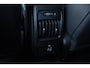 Alfa Romeo Tonale 1.5T Hybrid 160PK VELOCE | PREMIUM PACK: LEDEREN BEKLEDING/GEVENTILEERDE VOORSTOELEN/4-VOUDIG ELEKTRISCH VERSTELBARE LENDESTEUN VOORSTOELEN/ELEKTRISCH BEDIENBARE /HOOGGLANS ZWARTE RAAMOMLIJSTING/AMBIENT LIGHTING | TECHNOLOGY PACK: PARKEERWAARSCHUWING VOOR EN ACHTER/360° CAMERA/AUTOMATISCH INPARKEREN/ AUTONOMOUS DRIVING LEVEL 2: ADAPTIVE CRUISE CONTROL/LANE CENTERING ASSIST/TRAFFIC JAM ASSIST DODEHOEK DETECTIE AUTOMATISCH DIMMENDE BUITENSPIEGELS ELEKTRISCH BEDIENBARE ACHTERKLEP | WINTERPACK: STOELVERWARMING VOOR/STUURVERWARMING/VERWARMBARE RUITENSPROEIERS | 19" LICHTMETALEN VELGEN | DRAADLOZE TELEFOONLADER | NAVIGATIE | DRAADLOZE APPLE CARPLAY/ANDROID AUTO | FULL LED MATRIX KOPLAMPEN |