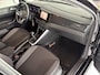 Volkswagen Polo 1.0 TSI Life Airco -  Apple carplay - Navigatie - Cruise control - Bluetooth - Led verlichting - Licht metalen velgen 15 inch - Radio - Stuur multifunctioneel - Elektrische ramen - Start/stop systeem - Stuur leder