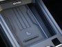Volkswagen T-Roc 1.5 eTsi 116 pk DSG Life First Edition | Trekhaak | Torino 18" LM  | Comfort pakket | Multimedia pakket