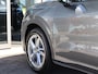 Volkswagen T-Roc 1.5 eTsi 116 pk DSG Life First Edition | Trekhaak | Torino 18" LM  | Comfort pakket | Multimedia pakket