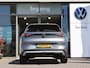 Volkswagen T-Roc 1.5 eTsi 116 pk DSG Life First Edition | Trekhaak | Torino 18" LM  | Comfort pakket | Multimedia pakket